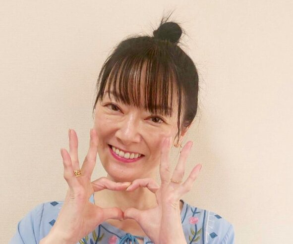 遠野なぎこ