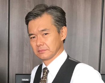 渡部篤郎